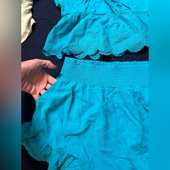 COPY - Love & Piece women/juniors short set. Size L - Picture 2 of 5